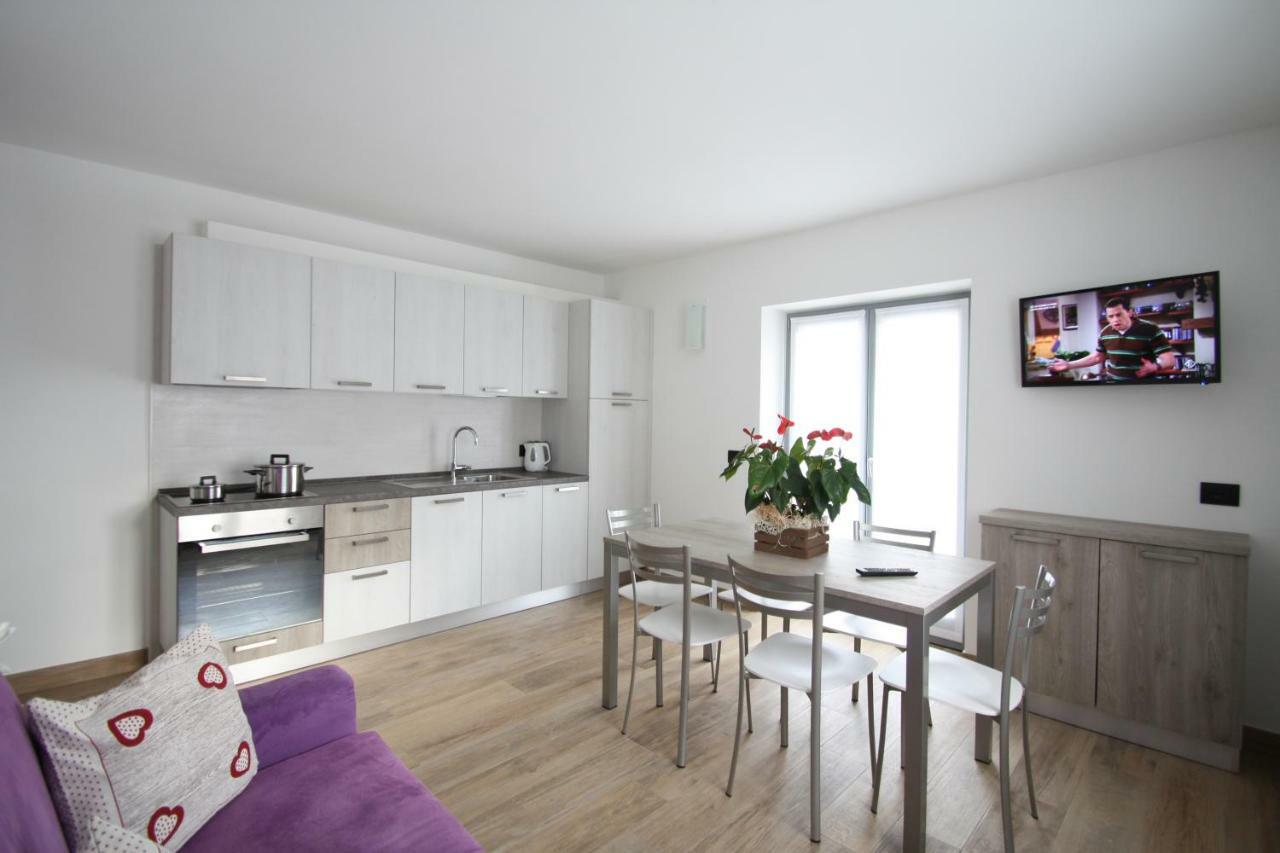 Casa Ai Stabli Apartment Mezzana  Ngoại thất bức ảnh
