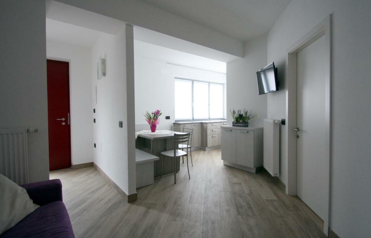 Casa Ai Stabli Apartment Mezzana  Ngoại thất bức ảnh